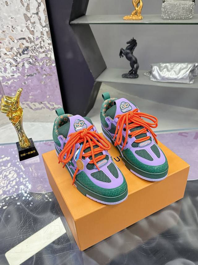 Factory price: 5 Official synchronized new color Louis Vuitton runway skateboard