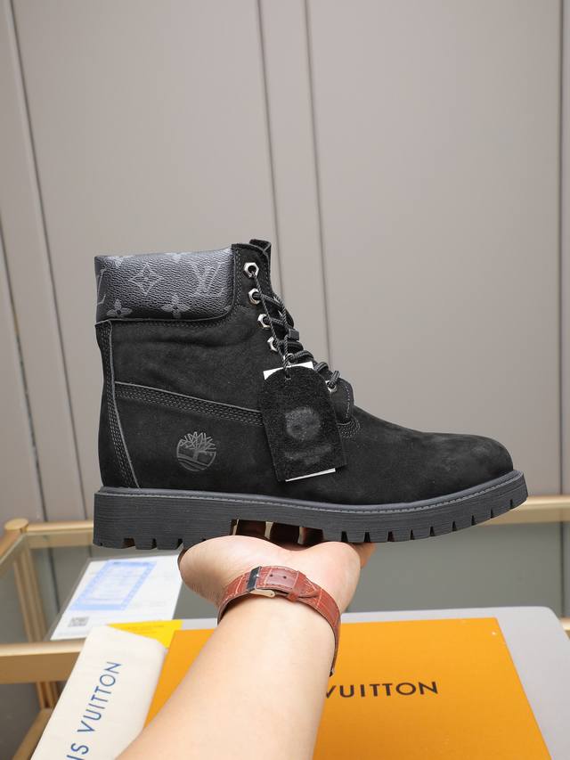 Louis Vuitton Ss25 Lv New Thick-Soled Lace-Up Men's Casual High-Top Ankle Boots.