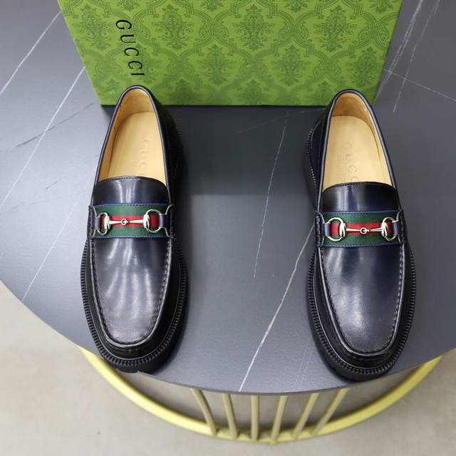 Factory Price p Brand: Gucci Sizes: 38-44, 45 (customizable) Grade: Classic Bout