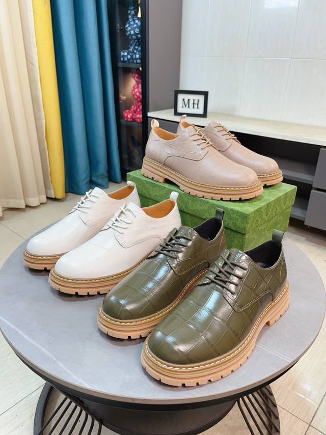 Factory price p Gucci new business boots, available without tags, made of full-g