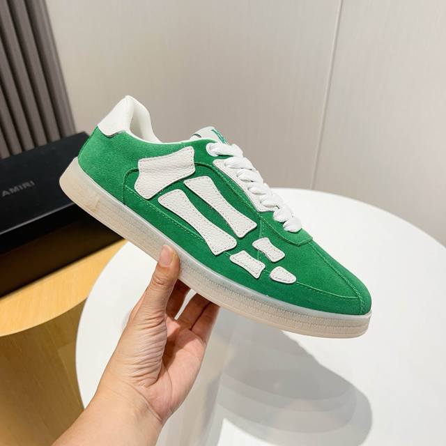 Factory direct price new Amiri trendy shoes, low-top casual sports shoes, celeb