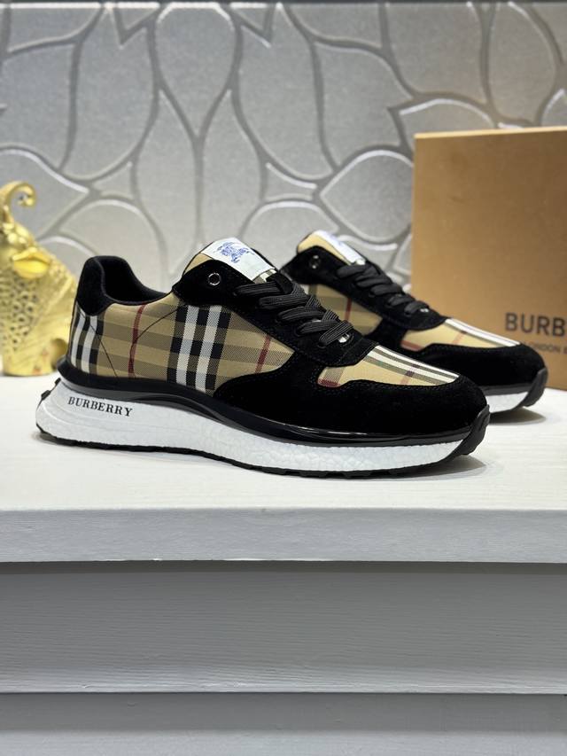 New Burberry men's classic low-top sneakers, a fresh take on vintage check cott