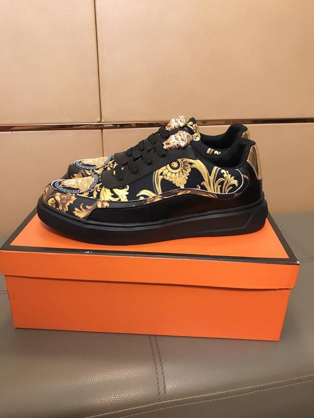 Factory direct price exclusive trendy item, market-leading Versace