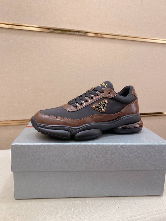 Factory direct price, high-quality new Prada shoes, simultaneously launched in