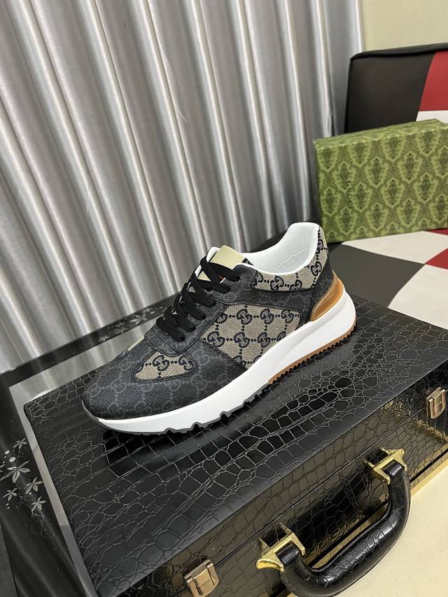Factory Price (pp): Gucci original quality. Unique modern style sneakers. Casual
