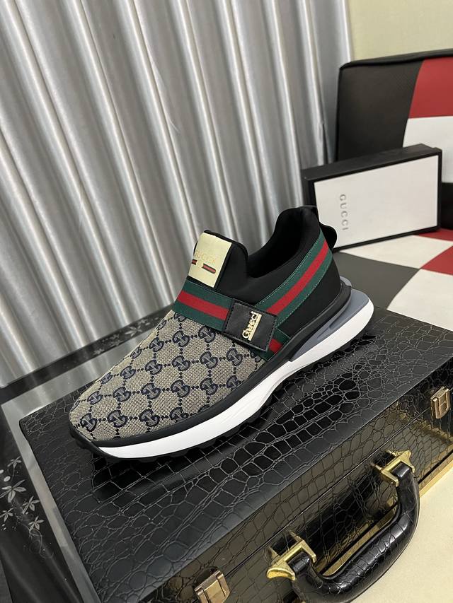 Factory Price (pp): Gucci original quality. Unique modern style sneakers. Casual