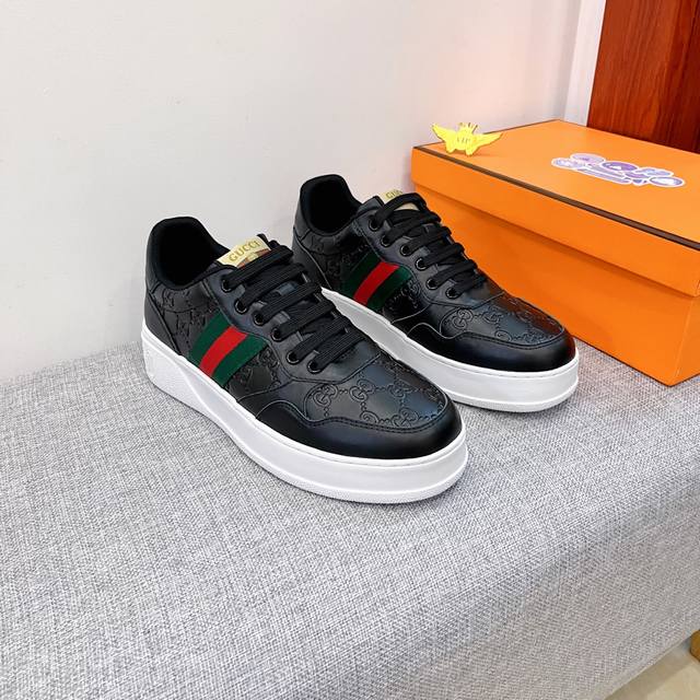 Factory direct wholesale Gucci men's shoes, high-end brand official website 1:1