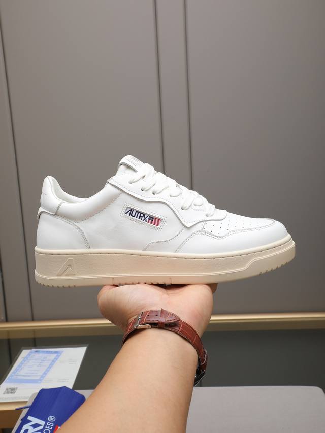 2025 New Arrival Autry Black and White Panda Shoes, Genuine Leather Color Block