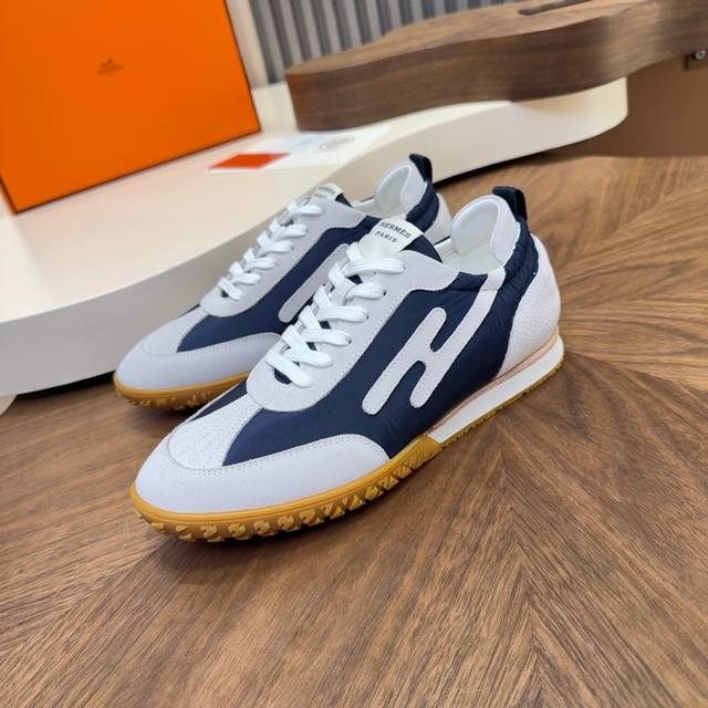 New Hermes Argande training shoes, white sneakers, perforated soft calfskin ath