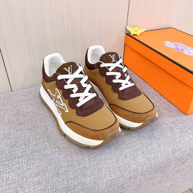 Factory wholesale Louis Vuitton men's shoes, high-end brand official website 1: