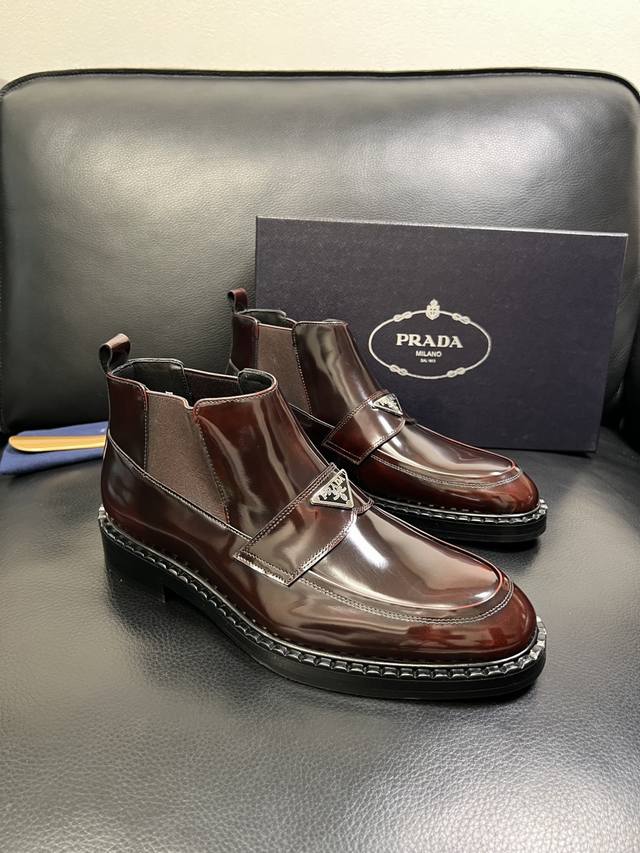Prada high-quality, top-tier craftsmanship Prada leather shoes, same configurat
