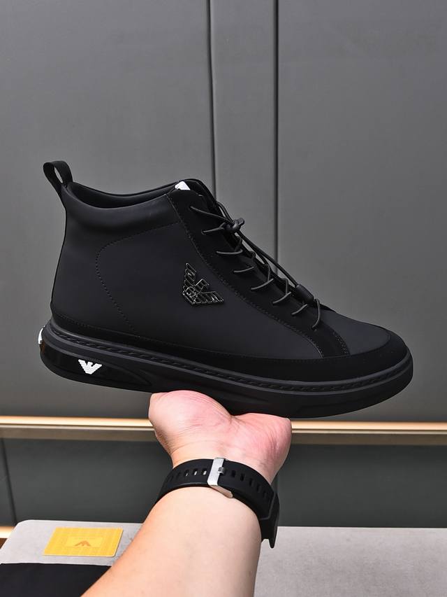 New high-top Armani sneakers, a top-selling high-end product from the world-ren