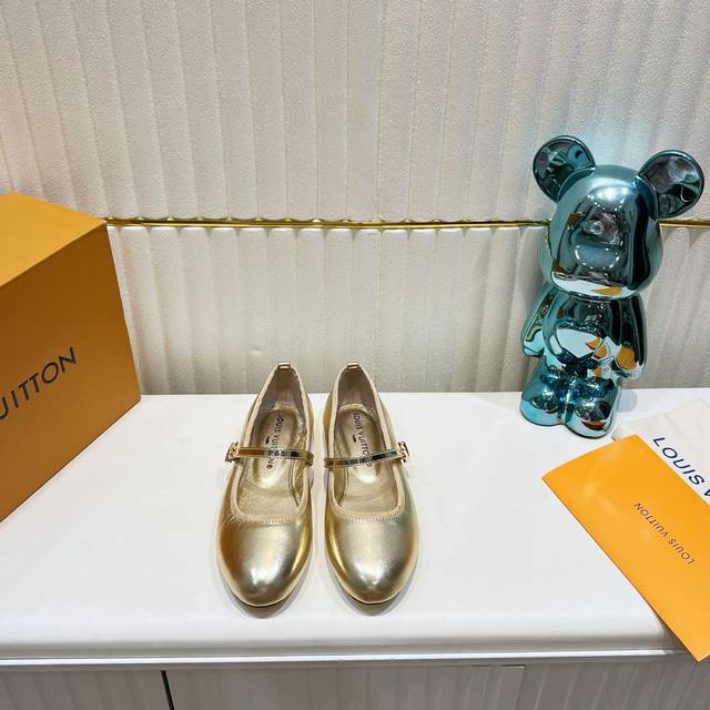 Factory Price (pp): , Latest LV runway collection, high-quality version, same a