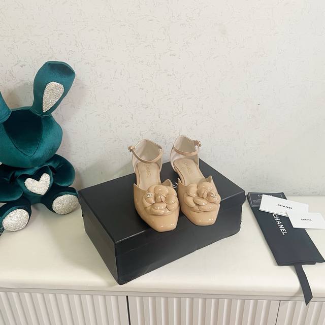 Factory Price (pp): Mary Jane Ballet Flats, Runway Style Imported Smooth and Sof