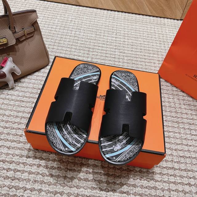 Hernes black plain weave genuine Hermes leather upper, lambskin lining, high-end