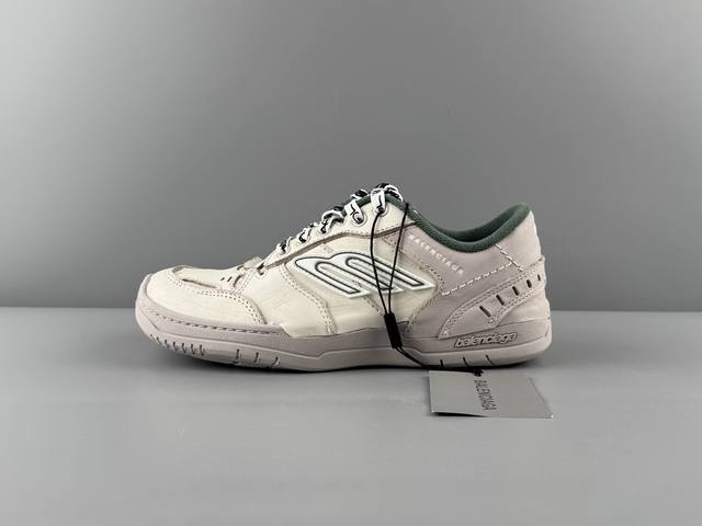 Retailer-grade version, distinguishing it from ordinary market goods! Balenciaga Retailer-grade version, distinguishing it from ordinary market goods! Balenciaga