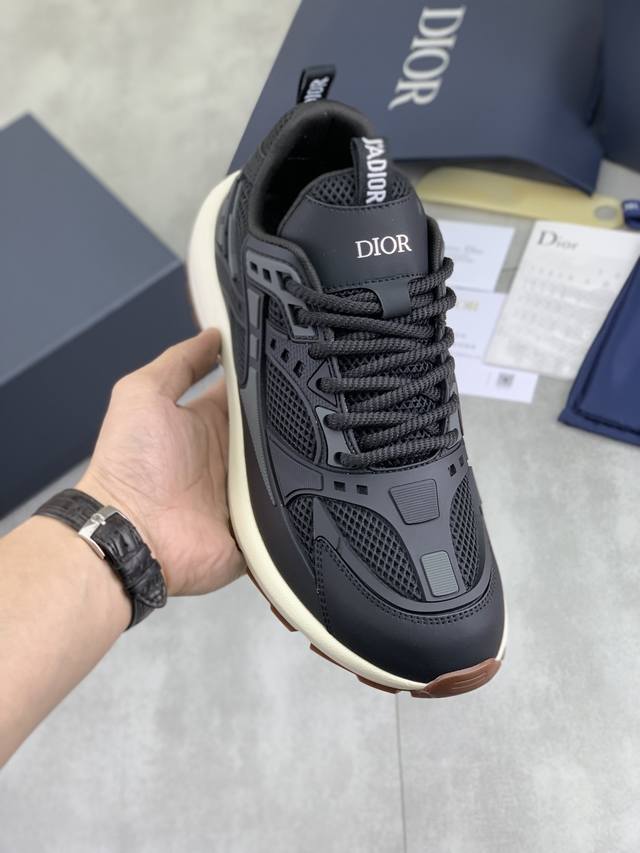 Factory Price Top Quality Dior Men's Low-Top Sneakers This newly launched low-to