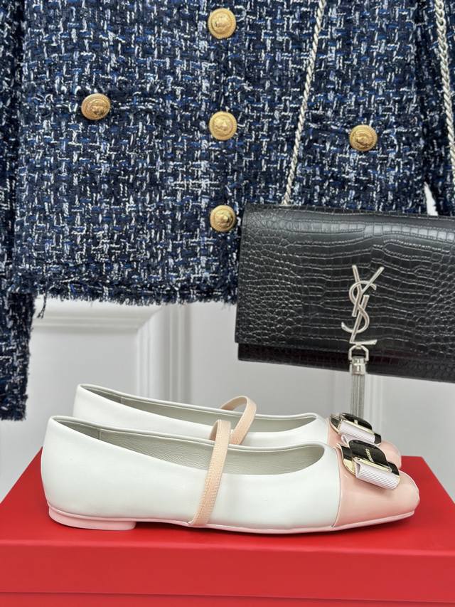 Factory Price Diamond Buckle 250 Ferragamo Classic Square Toe Bow Buckle Mary Ja