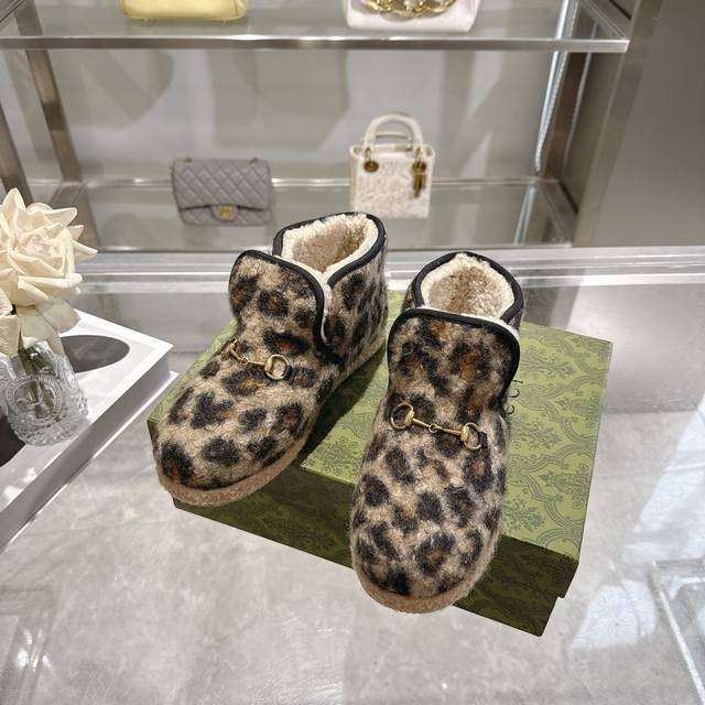 Autumn/Winter New Woolen Horsebit Women's Comfortable Flat Shoes For many years