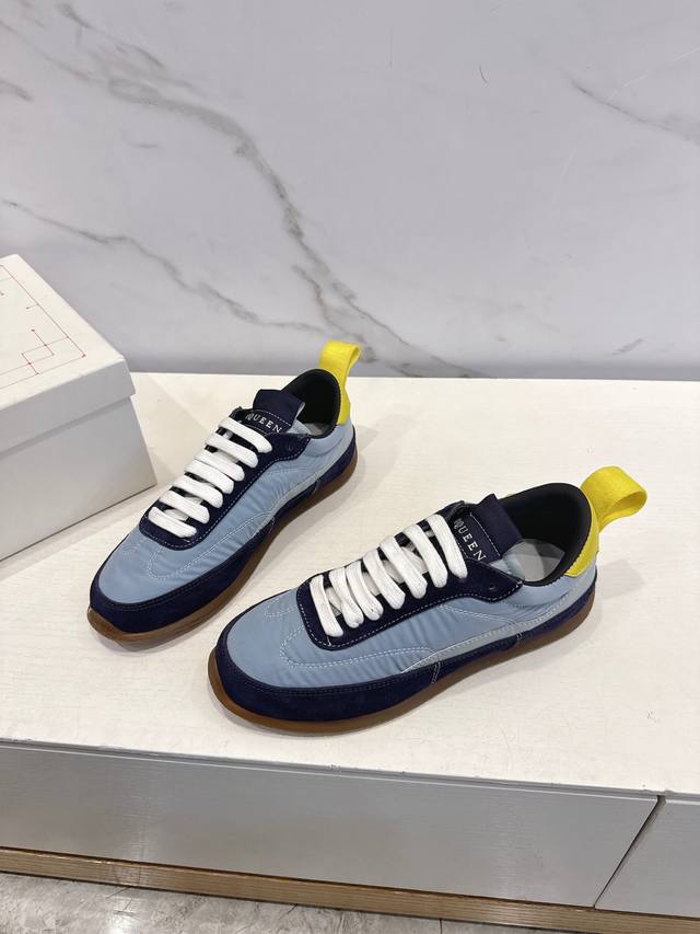 This new pair of Alexander McQueen shoes for couples | "The ultimate lazy perso This new pair of Alexander McQueen shoes for couples | "The ultimate lazy perso