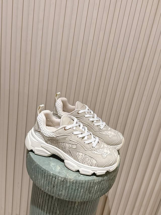 Top Version: Couple Style p :Dio* 25Ss Celebrity Style Featured Bestseller Dior