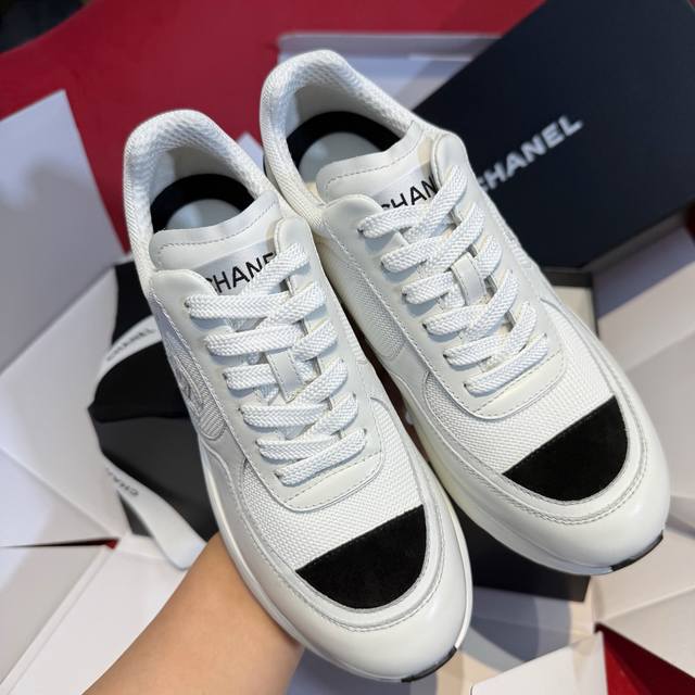 Dongguan-made Chanel 25K high-heeled sneakers