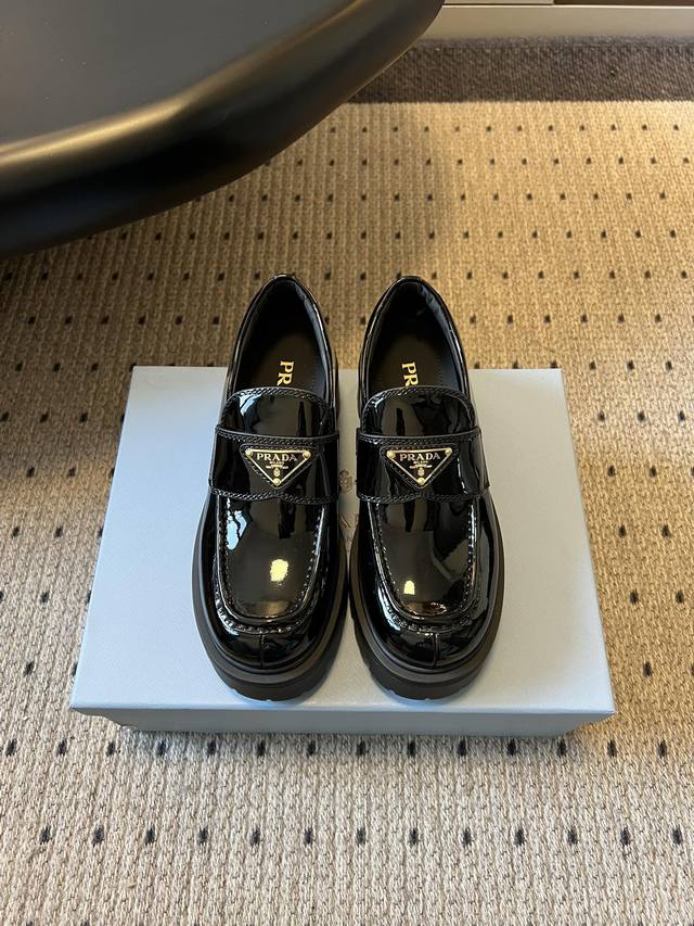 prad* Classic Versatile Triangle Logo Platform Loafers Casual Shoes The classic