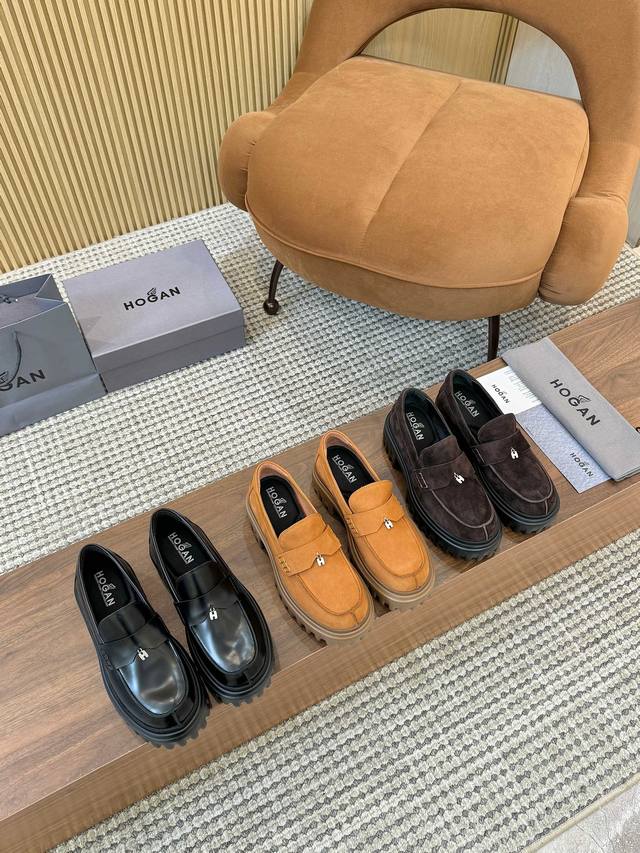 The Hogan H series features a distinctive platform design with a striking H log