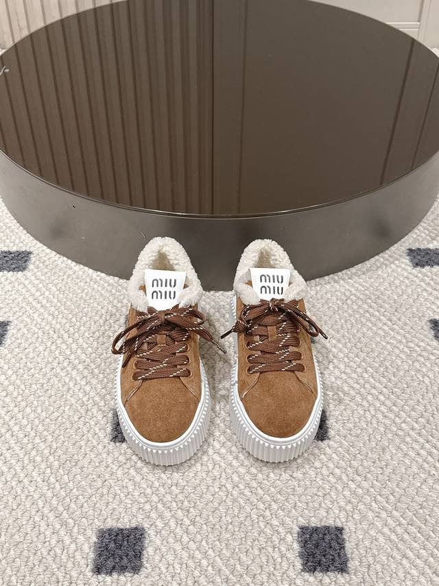 Flower 35-40 41 Custom Made These Miumiu genuine fur suede platform shoes are t