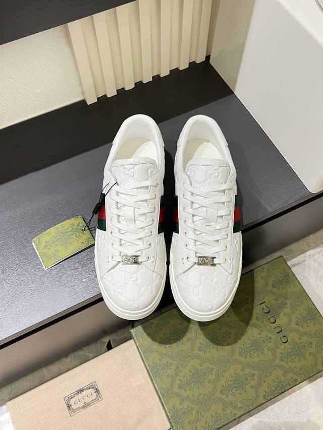 High-quality Gucci Ace series pro version white sneakers. Original purchase and