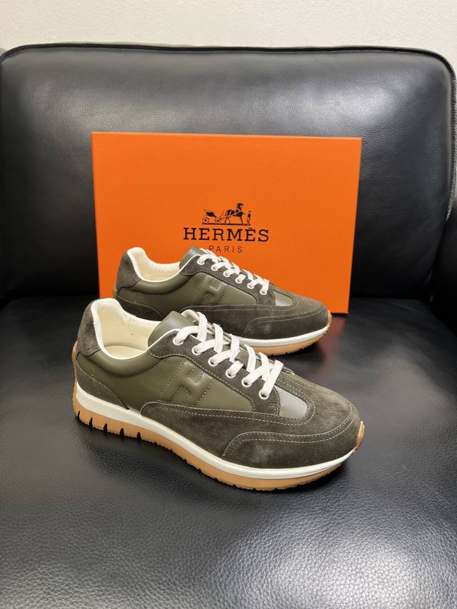 Hermes High-Quality Top-Tier Craftsmanship, Original Factory Configuration, Sold