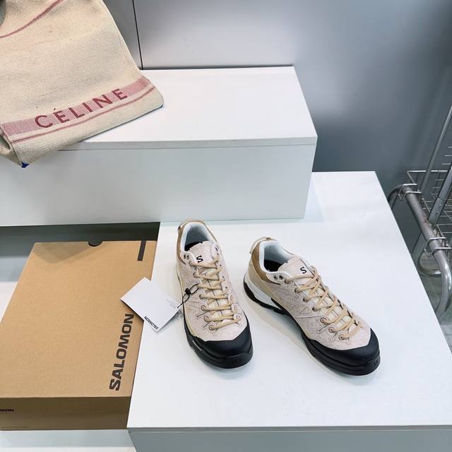 High-quality women's and men's shoes! Top-quality couple's shoes! Salomon's lat