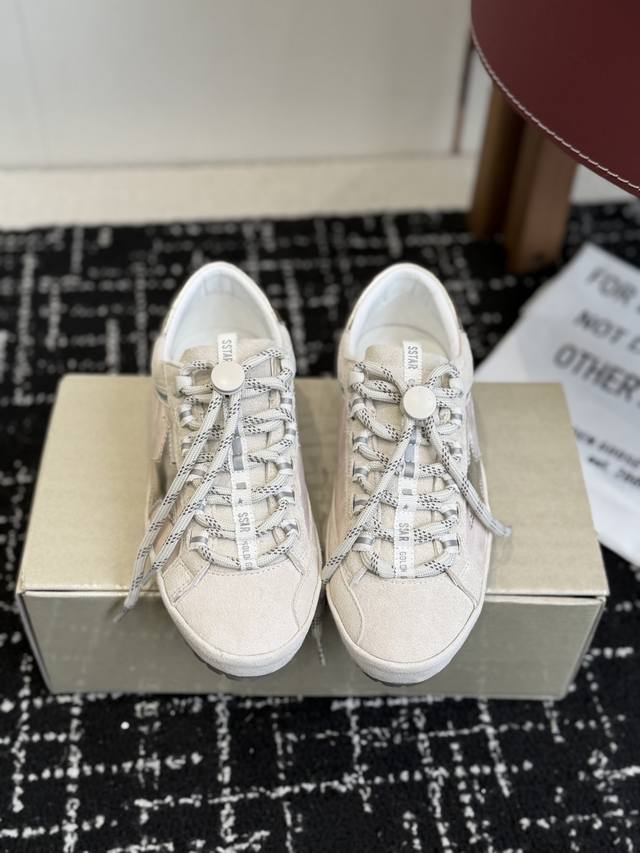 Retail-grade Golden Goose Star Sneakers/Casual Shoes ( ) Continuing the brand's