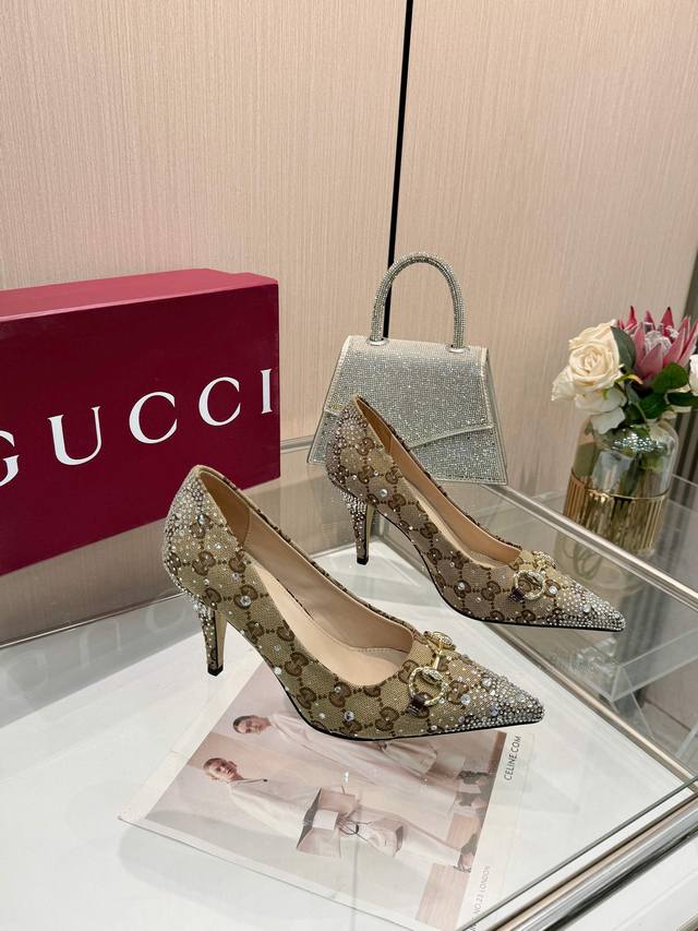 New product, original last development, same as department store fabric, mixed s