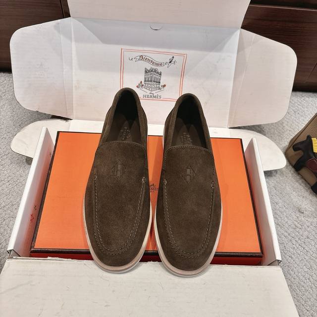 Factory Price p Men's Hermes Slip-on Sneakers, stylish and versatile, super com