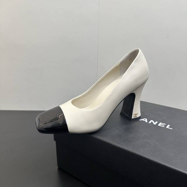 Chanel Miniature Style Chanel F016 2026Ss Early Spring Runway New High-Heeled Pa