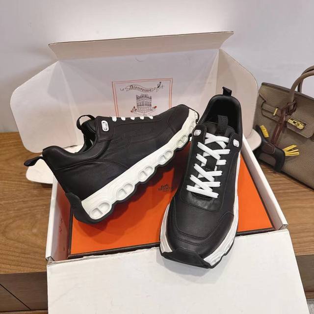 Hermes Fw25 Ne Arrival