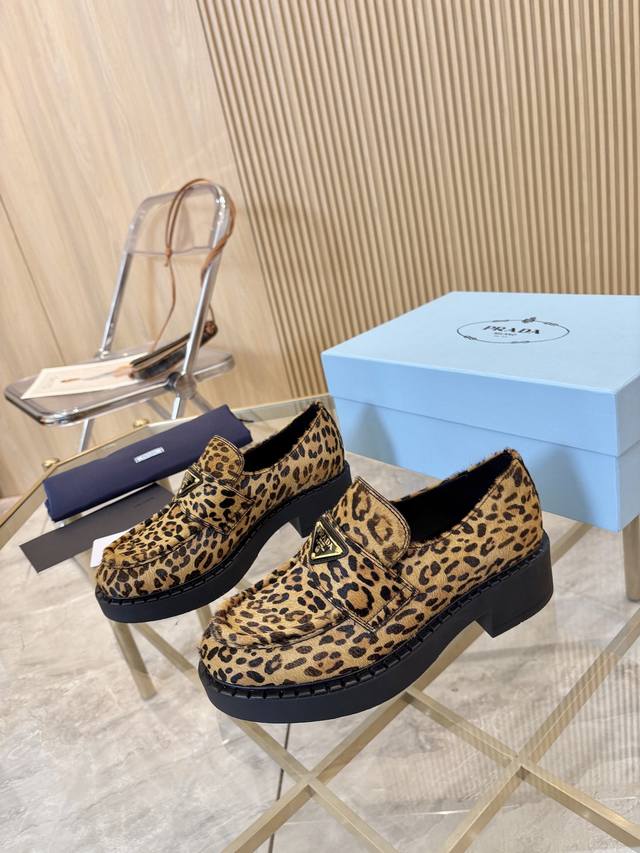 Women's & Men's PDD Prada Loafers, Classic Returns Top-Tier Reissue | Quality C