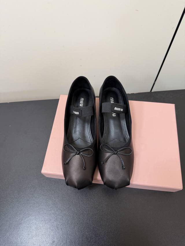 Miumiu Fairy Ballet Flats Ballet flats debuted at the fashion show, reinterpreti