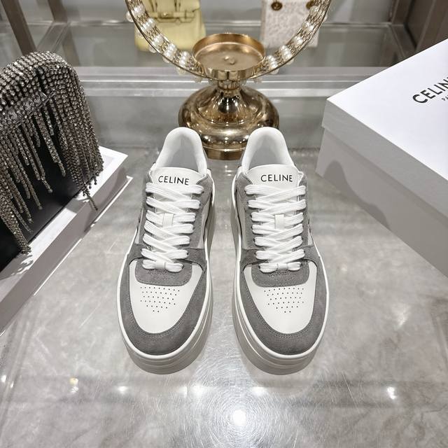 Factory direct. 2026 Spring New Arrival Celine Block Triomphe Sneakers. Made of