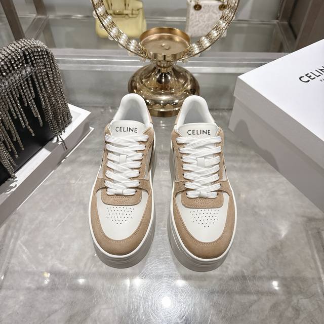 Factory direct. 2026 Spring New Arrival Celine Block Triomphe Sneakers. Made of