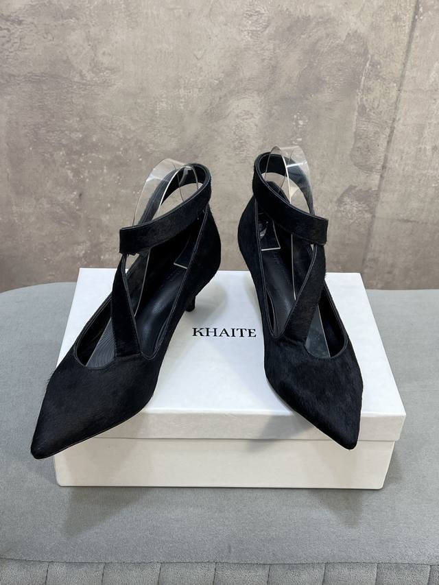 Factory Direct Khaite 26Ss Pointed Toe Single Strap Metal Buckle Low Heel Shoes Factory Direct Khaite 26Ss Pointed Toe Single Strap Metal Buckle Low Heel Shoes