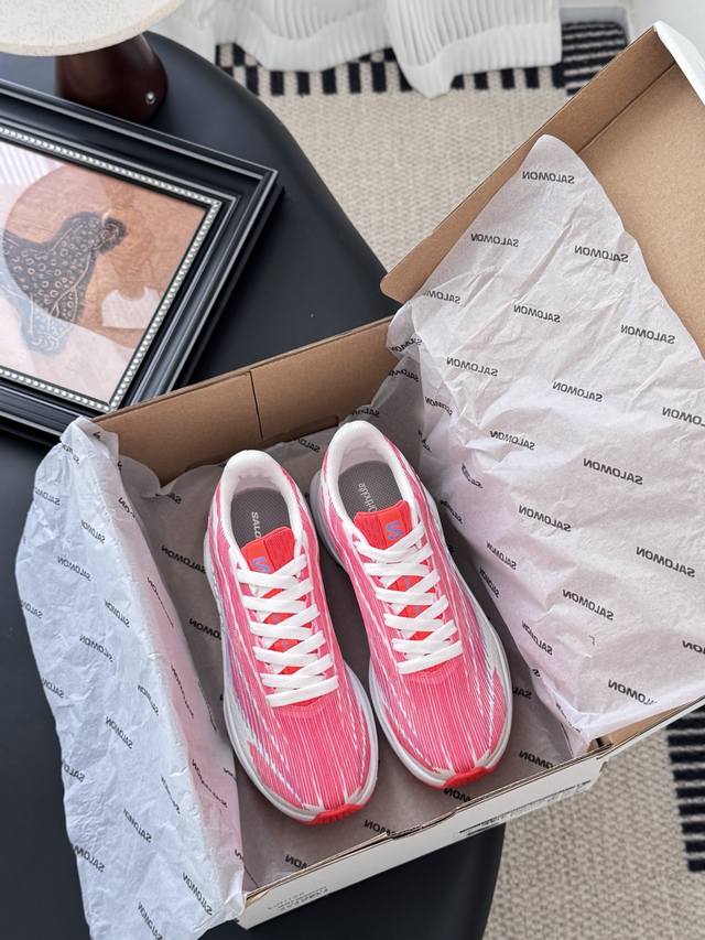 Salomon 2025 Collaboration Casual Shoes A perfect blend of each brand's DNA, so