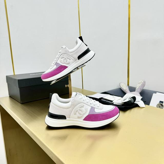 Top-tier version Chanel boutique top-tier casual sneakers This classic design;