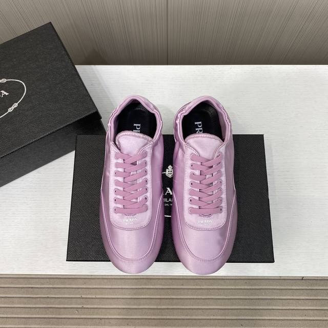 Factory Price p Prada Lace-up Buckle Casual German Training Shoes Women's Ballet