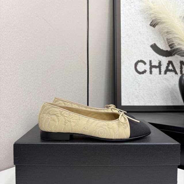 25Fw Early Spring New Colorway Chanel Little Bow Ballet Flats Trust me, these ar