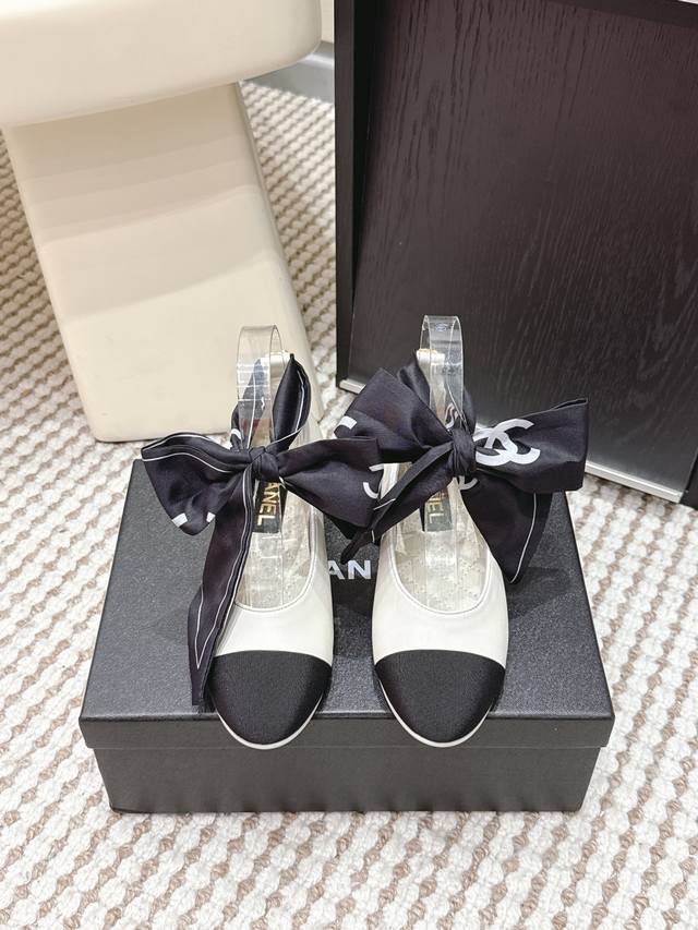 Retail-grade Chanel 2026 latest Ss popular bow-embellished Mary Jane flat shoes,