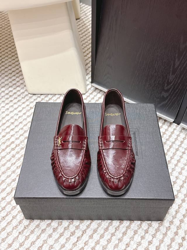 Retailer-grade Yves Saint Laurent 25Ss New YSL Small Logo Loafers The iconic sma