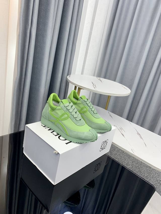 Exclusive Top-Tier Version, Long-Term Production. Loewe's Latest Colorway German