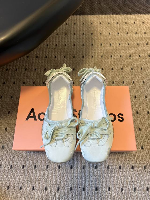 Acne Studio*25S Ballet-Style Bow-Tie Low-Cut Shoes Reimagining the classic balle